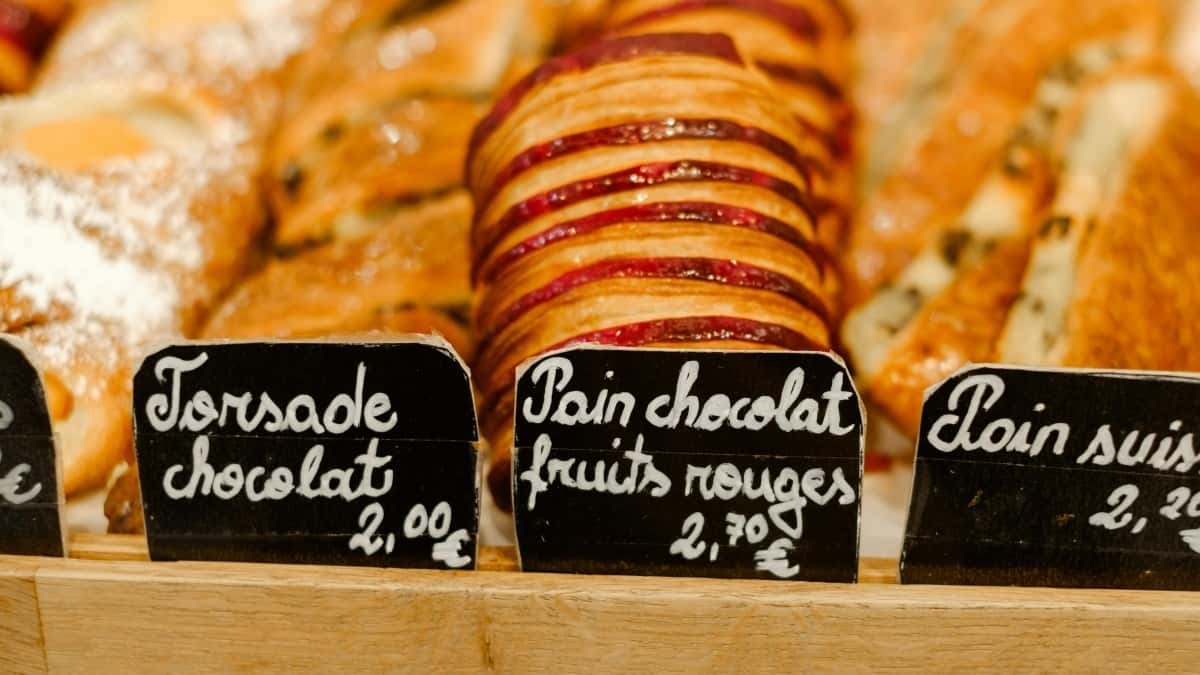 Πώς οι ελληνικές μάρκες διαπραγματεύονται άδειες περιεχομένου στο Douyin Ισπανίας