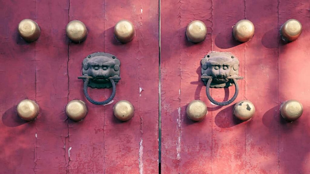 : Kuaishou creator content.