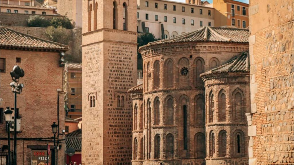 creators Zalo () sponsored challenges , .