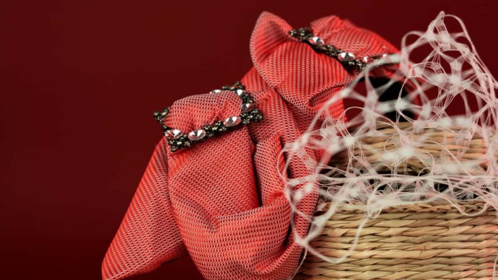 : Apple Music, unboxing testimonial clips conversions.