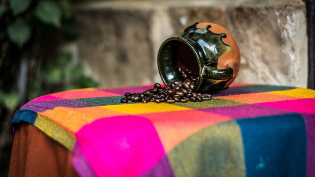 creators: , templates WeChat branded travel vlogs.