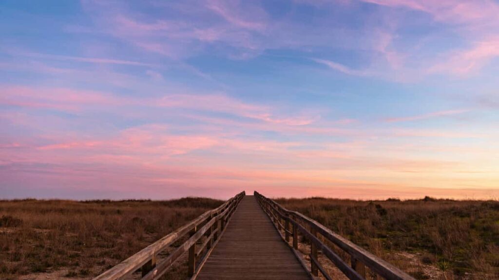 : Twitter creators Nepal city guide , taksides, .